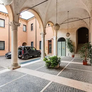  Appartamento Residenza Palazzo Petrozzani Italia